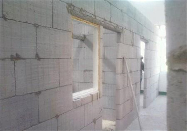 轻质砖隔墙