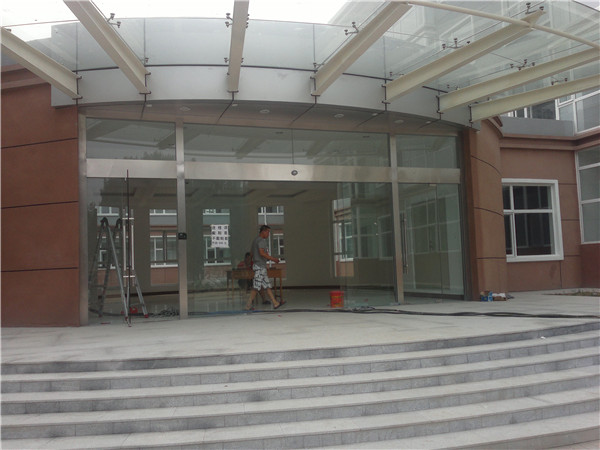 有框平滑门价格