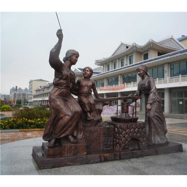 延吉市步行街锻铜雕塑高2.5m