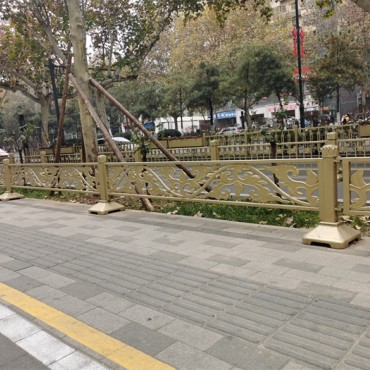 黄金护栏