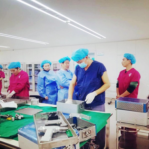 医院集成设备带